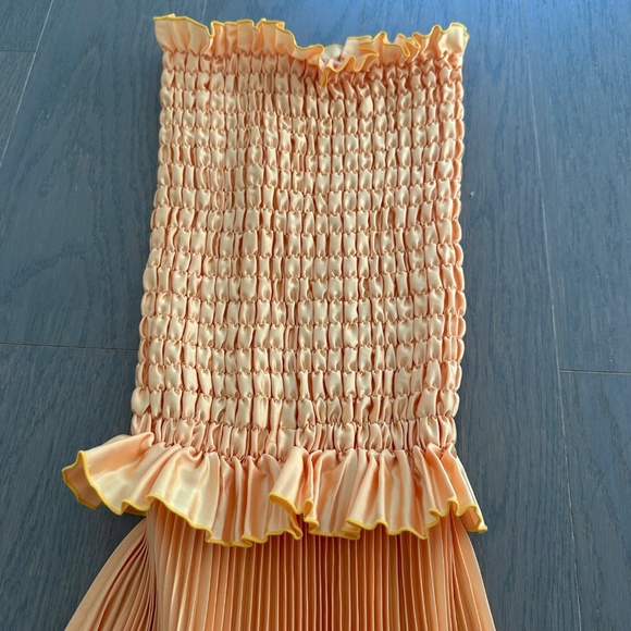 L'IDEE MAYA Yellow Gold Strapless Pleated Maxi Dress Stretch - US 2 XS - Picture 7 of 8